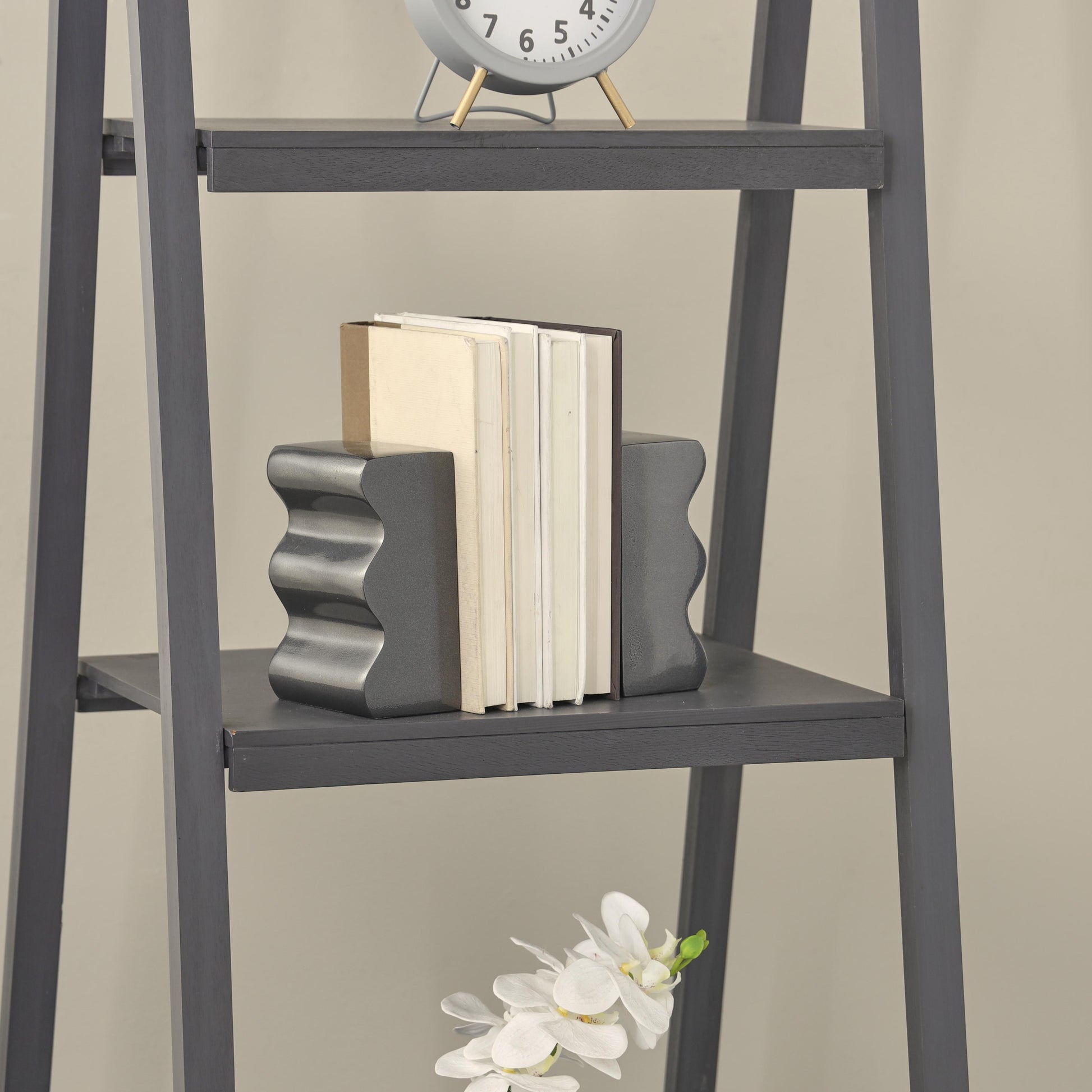 BOOKEND WAVY