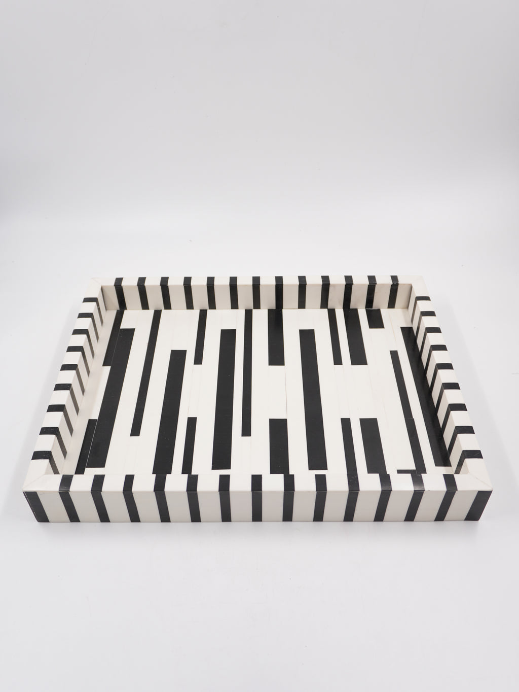 CHAROLA BRICK BLAK & WITHE