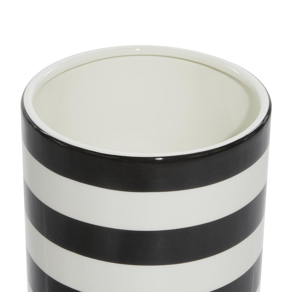 MACETA LINEAS BCO NGRO