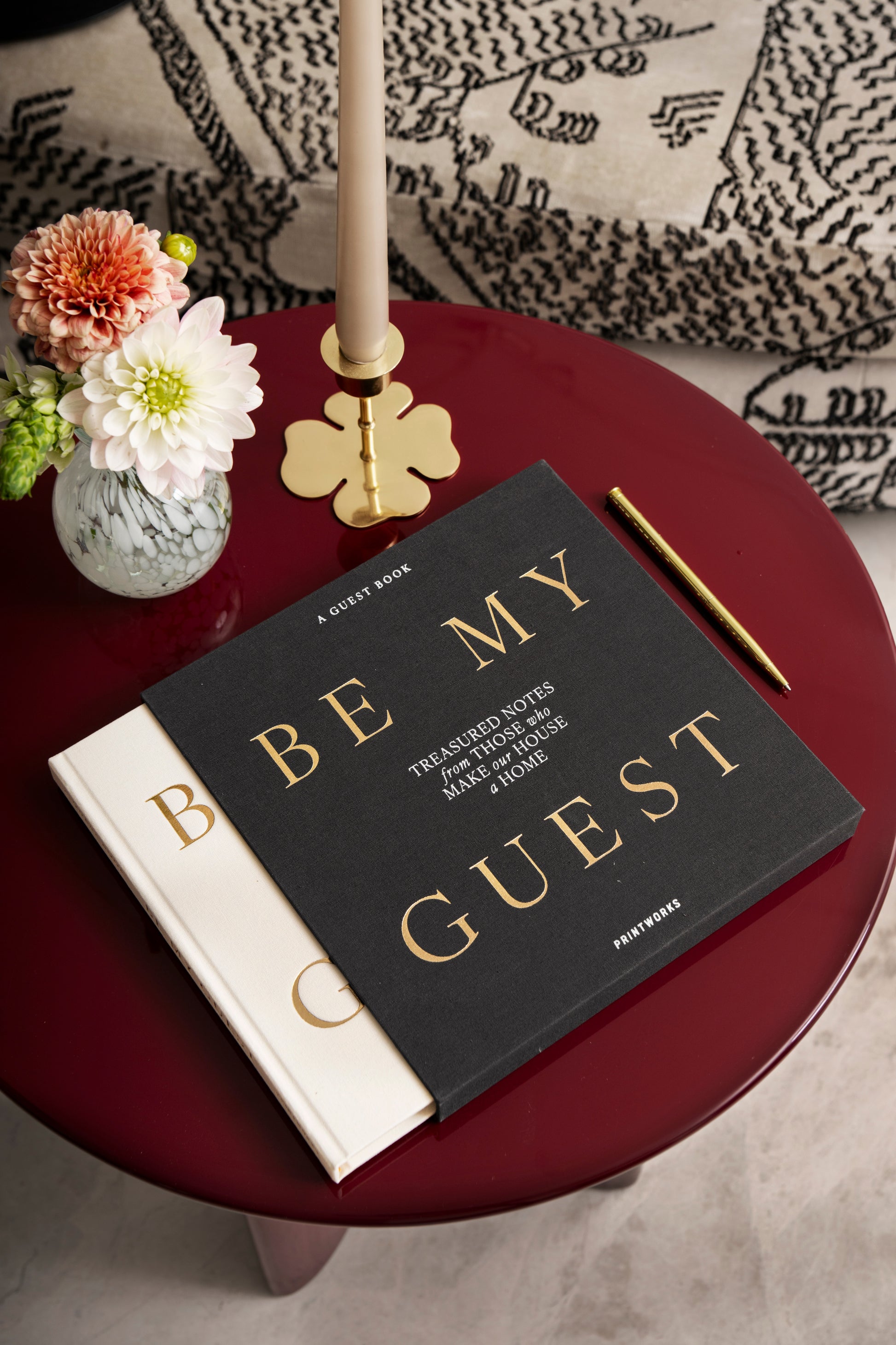 LIBRO BE MY GUEST